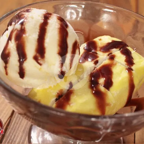 Pancake Duren + Ice Cream